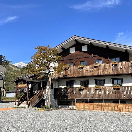 Heidihof Hotel Hakuba Exterior photo